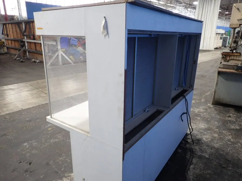 Laminaire Exhaust Table