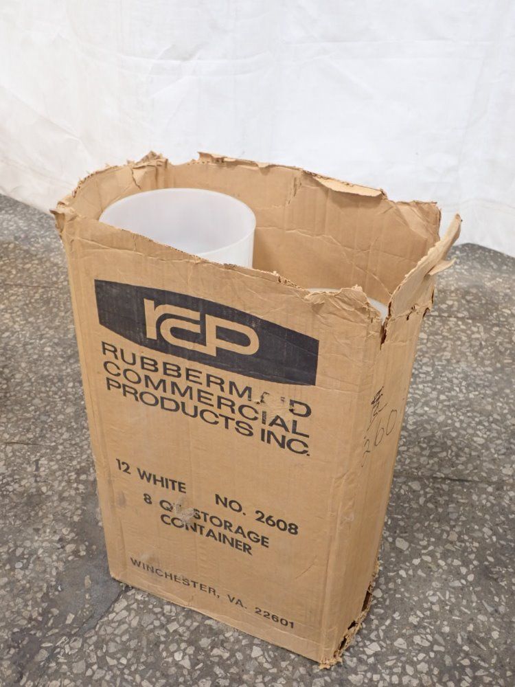 Rubbermaid Storage Containers