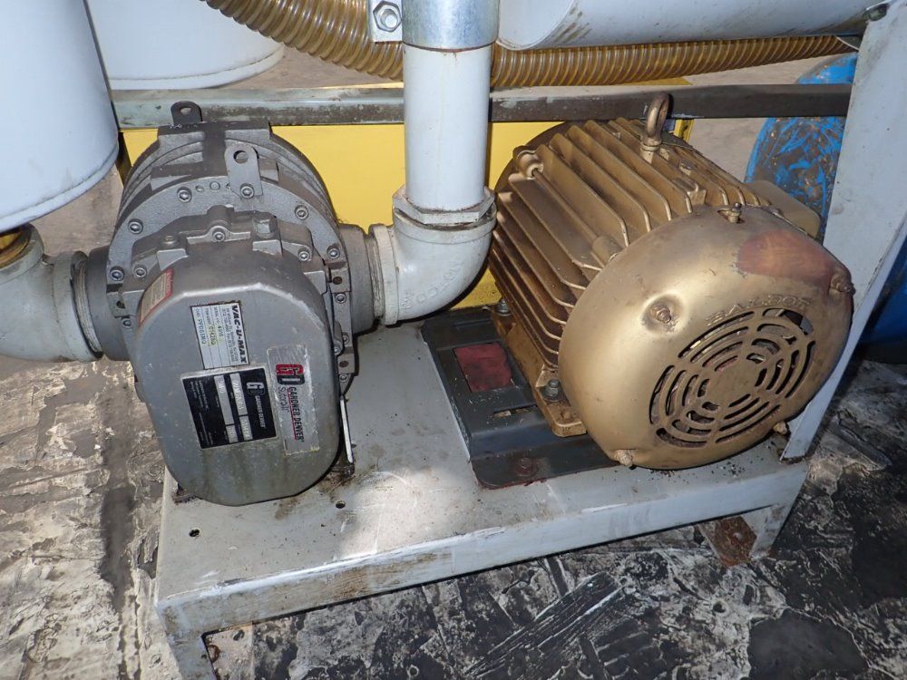 Vac-u-max Vacuum Pump W/ Hoppper