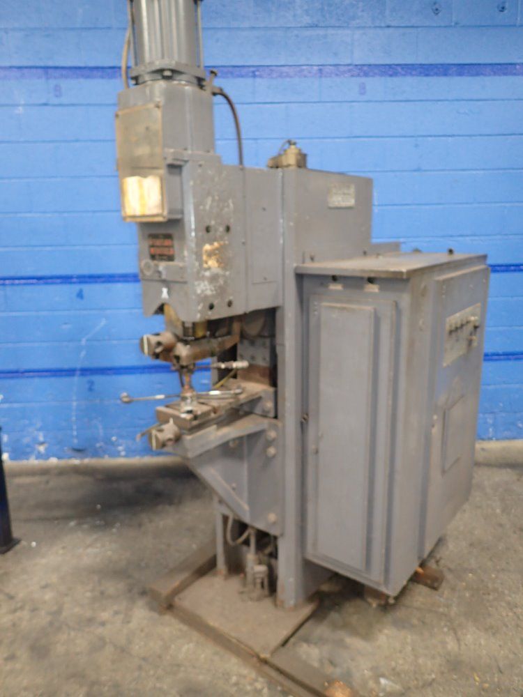 Taylor Winfield Spot Welder