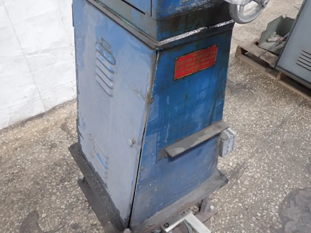 Sleeper & Hartley Coiler