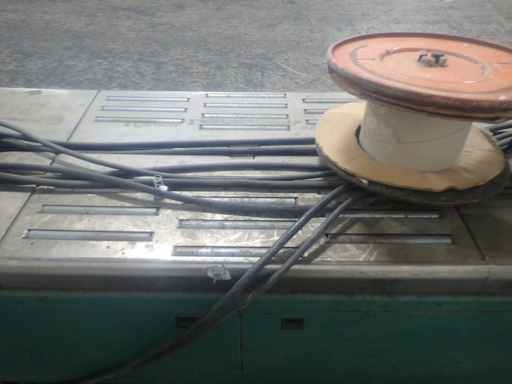 Signode Strapping Machine