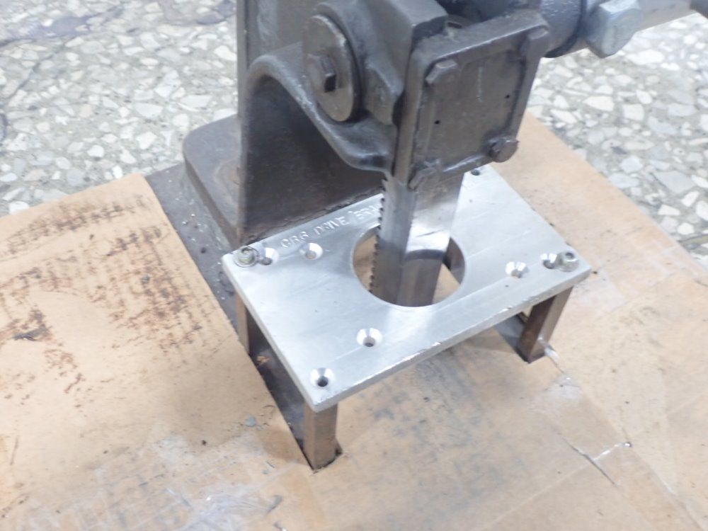 But-n-hold Arbor Press