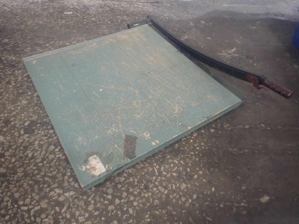 Premier Paper Cutter