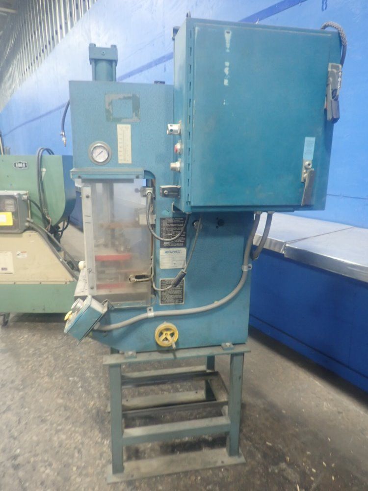 Denison / Multipress Press