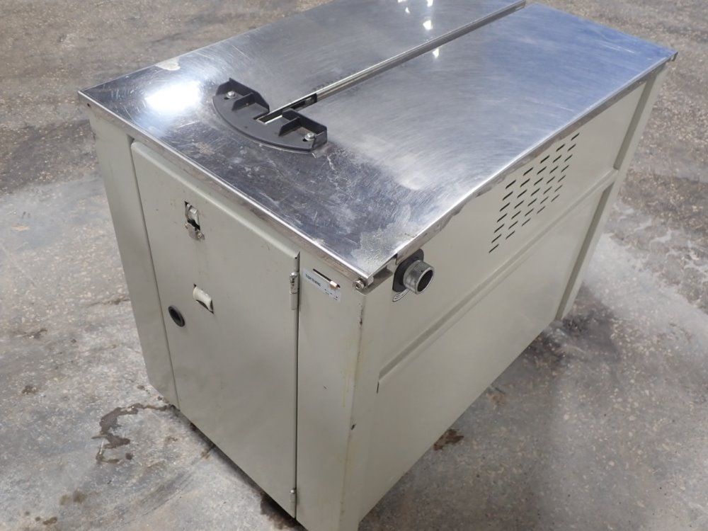 Uline Strapping Machine