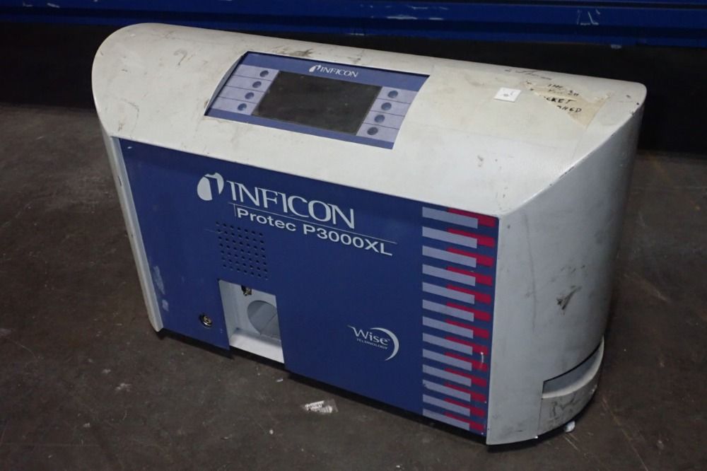 Inficon Helium Leak Detector