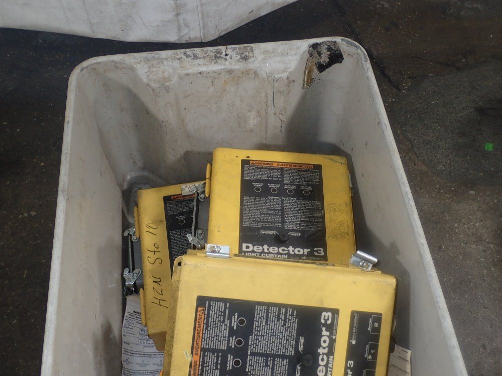 Data Instruments Safety Light Curtain Control Boxes