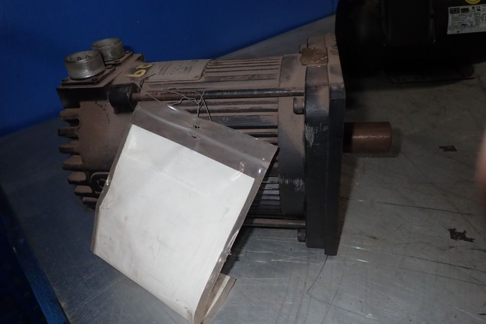 Industrial Devices Servo Motor