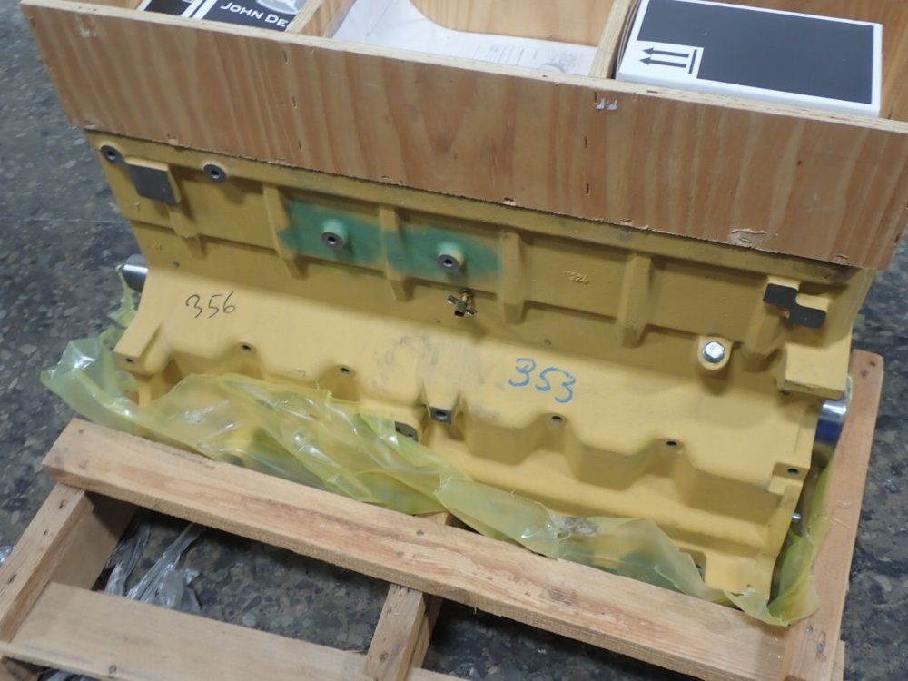 John Deer Engine Block