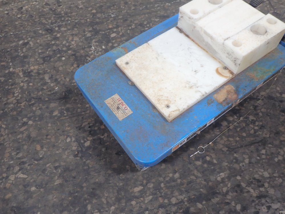 Jedco Lift Table