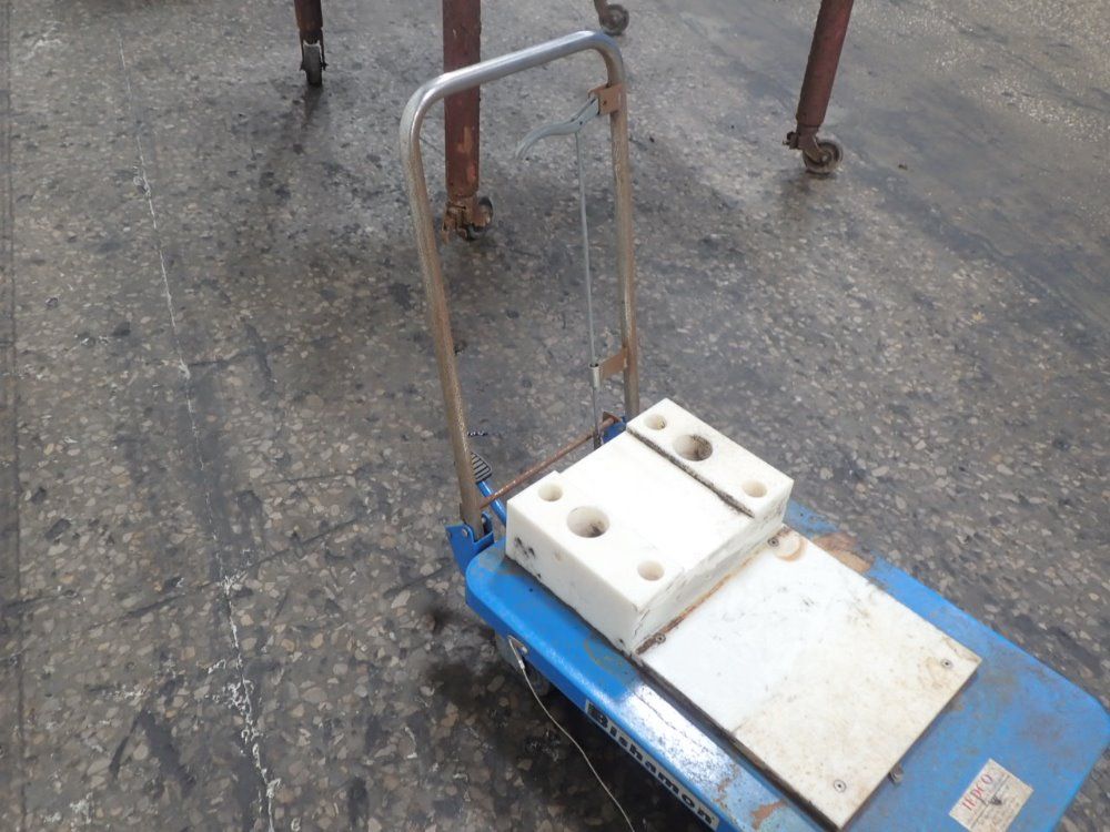 Jedco Lift Table