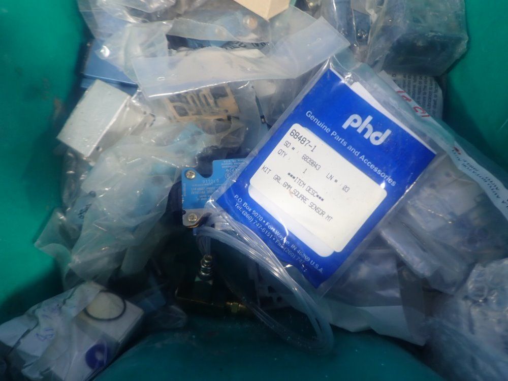 Festo / Vickers Solenoid Valves / Pneumatic Components