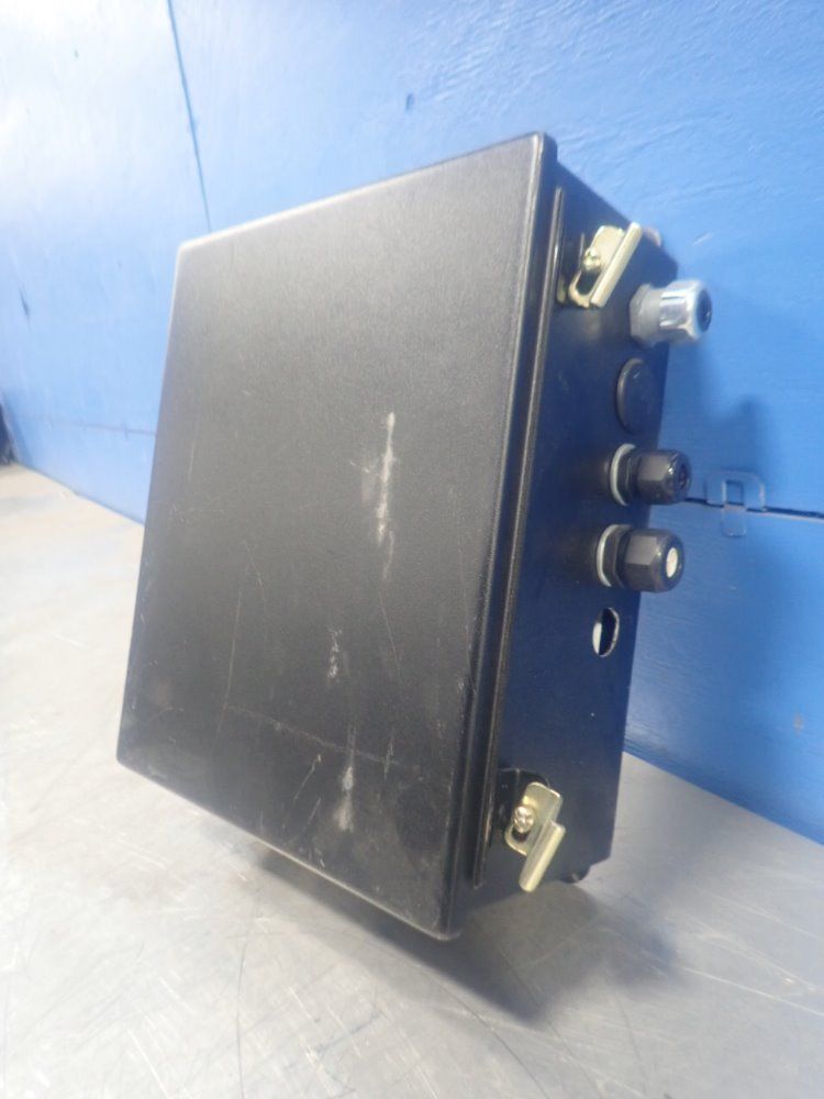 Hoffmann / Siemens Electrical Enclosure / Electrical Components