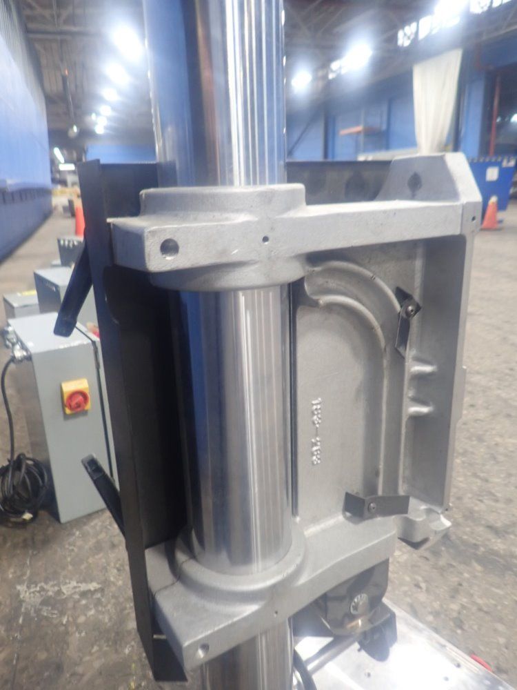 Dukane Ultrasonic Welder