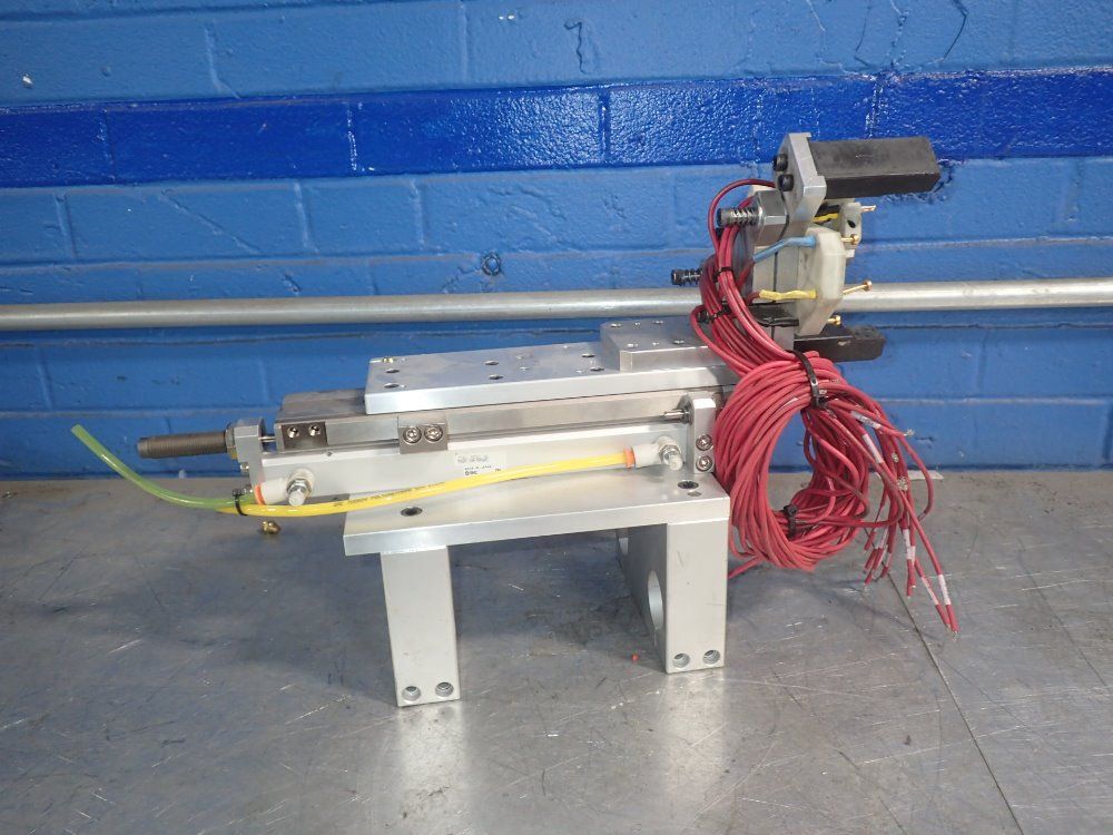 Smc/ 80/20 Slide Table