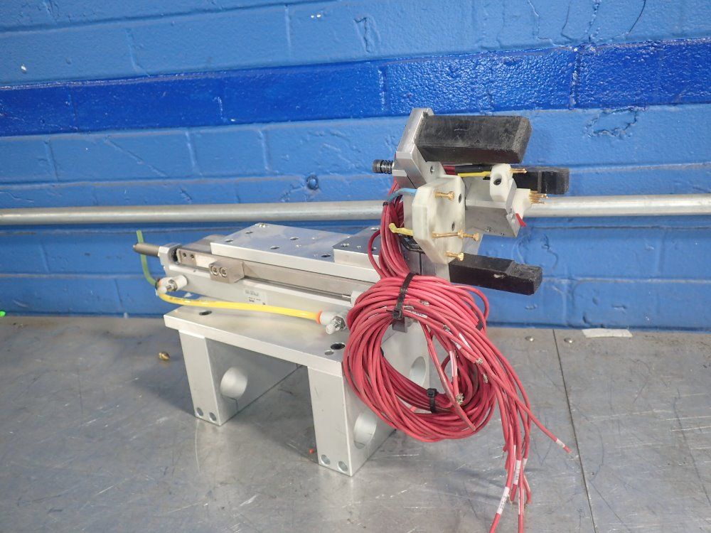 Smc/ 80/20 Slide Table