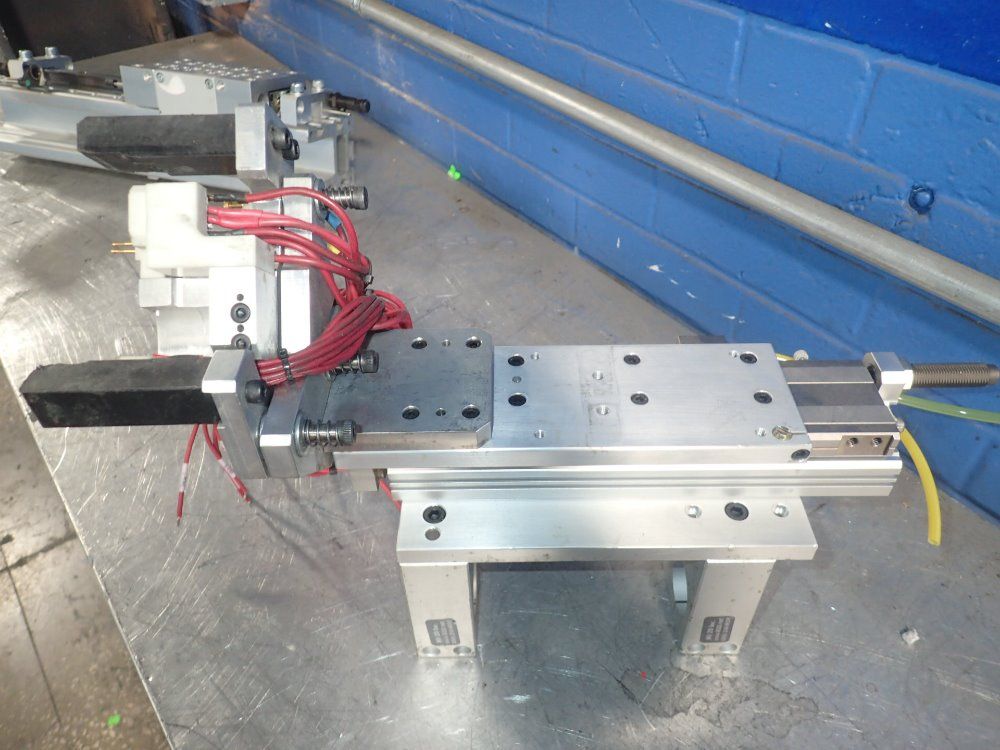 Smc/ 80/20 Slide Table