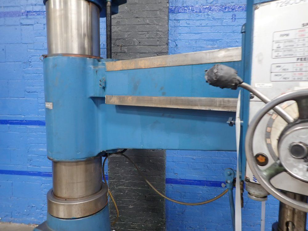 Clasuing Radial Arm Drill