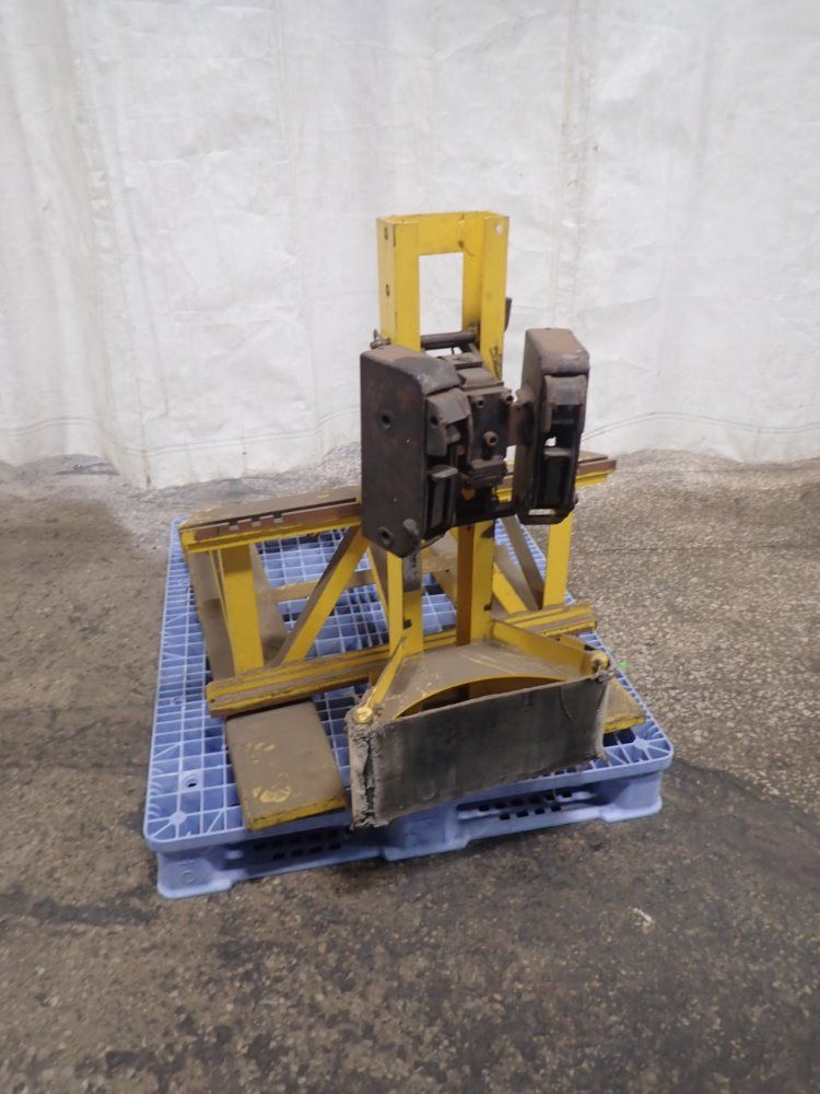 Liftomatic Drum Handler