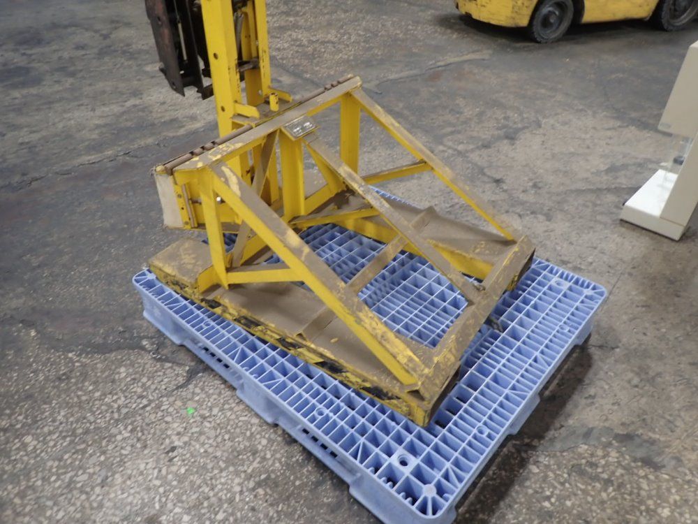 Liftomatic Drum Handler