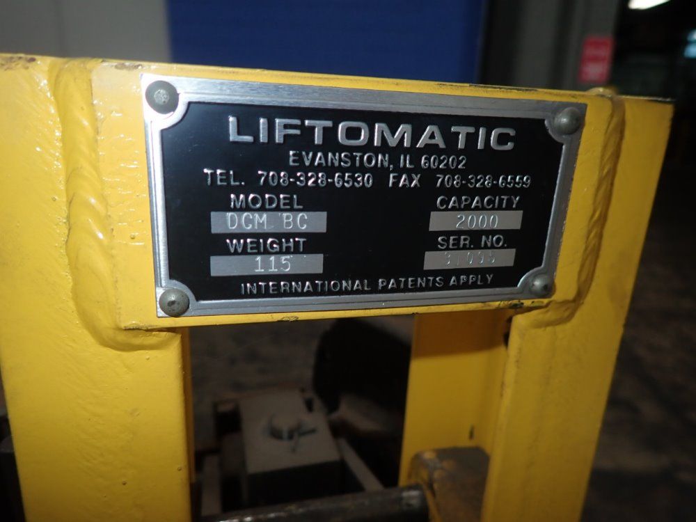 Liftomatic Drum Handler