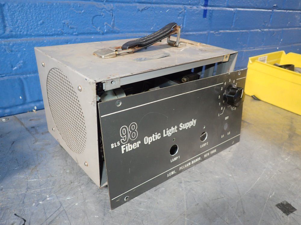 American Cytoscope Makers Fiber Opti Light Supply