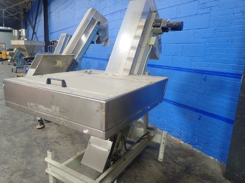 Hoppman Elevator Hopper