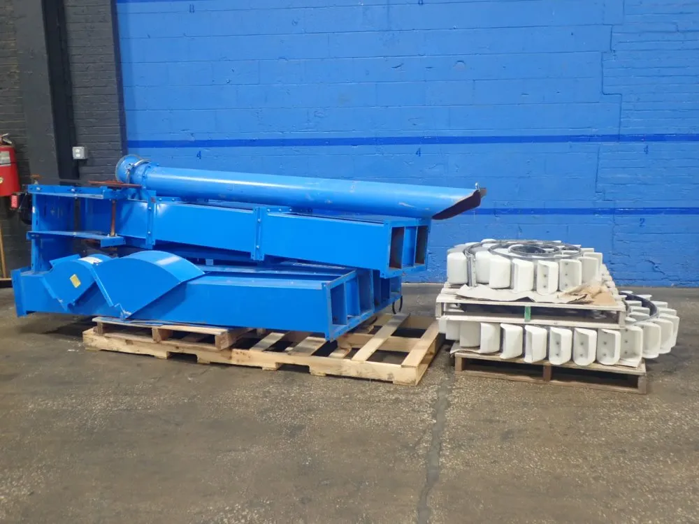 Universal Material Handling Elevator