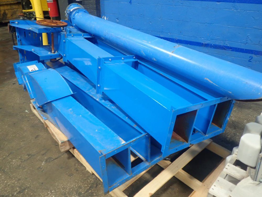 Universal Material Handling Elevator