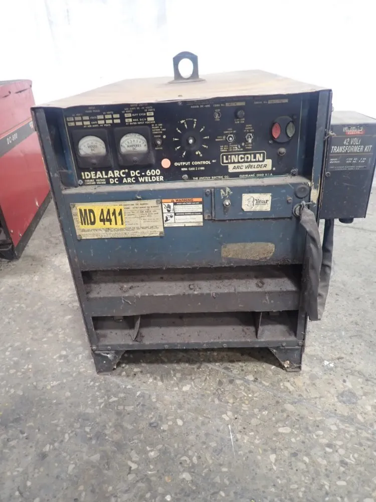 Lincoln Electric 600 Amp Ideal Arc Dc-600 Welder - Ideal Arc Dc-600