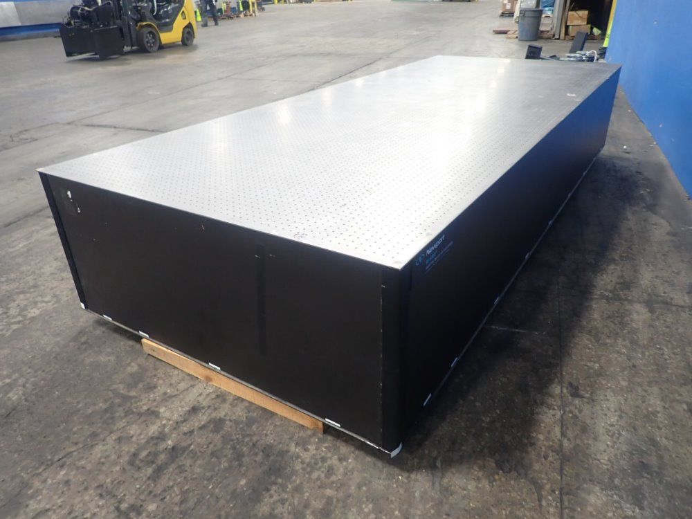 Newport 59" X 144" Optical Isolation Table - Rs 4000