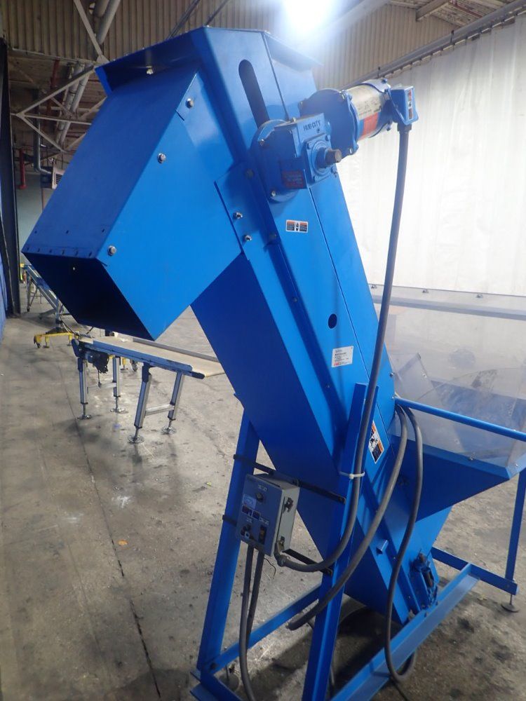 Fms/syntron Elevator Hopper