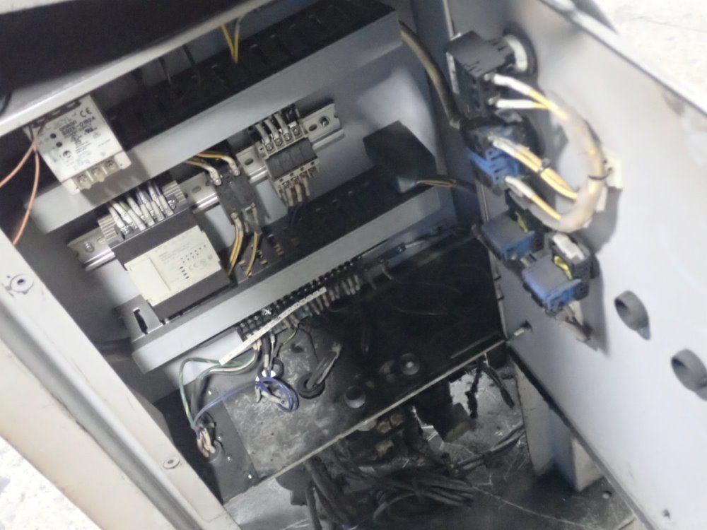 Unipres Parts Feeder