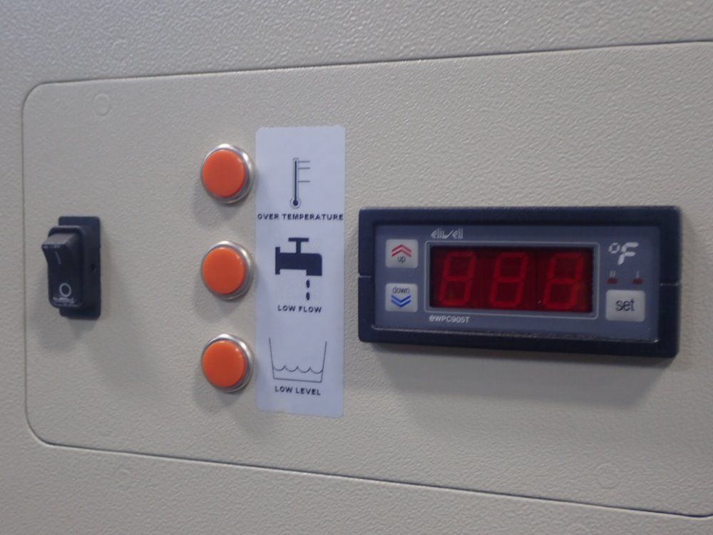 Lytron Recirculating Chiller