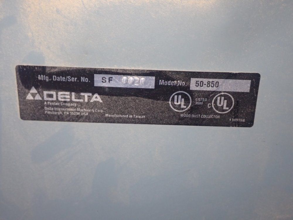 Delta Dust Collector