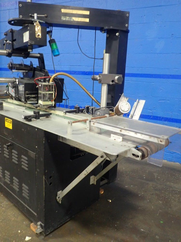 Avery Dennison Datapply 900/215 Labeling Machine - Datapply 900/215