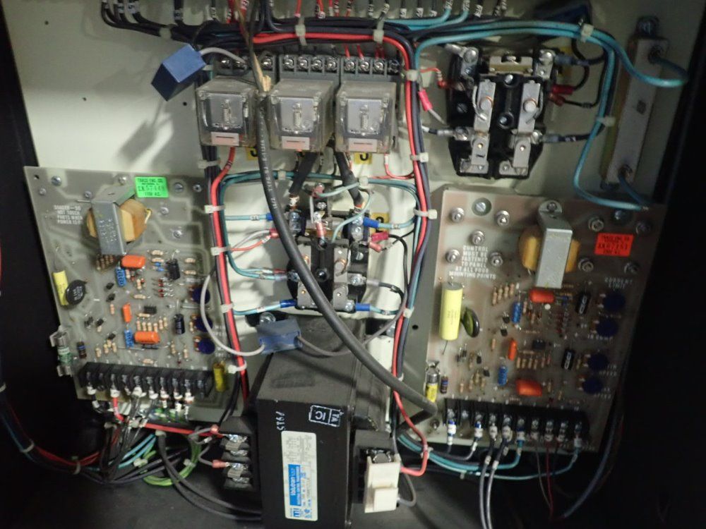 Avery Dennison Datapply 900/215 Labeling Machine - Datapply 900/215