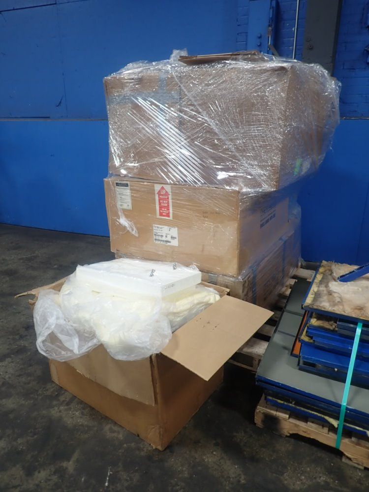 Lindberg 13" X 5" Brazing Furnace - L10