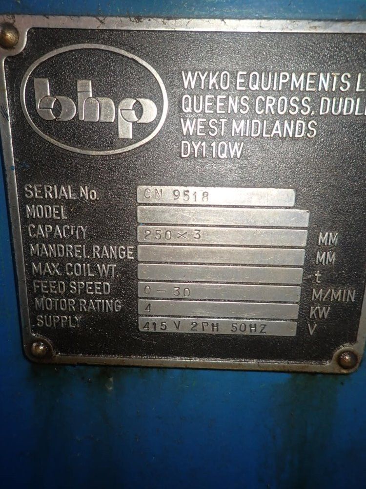 Wyko 10" Straightener