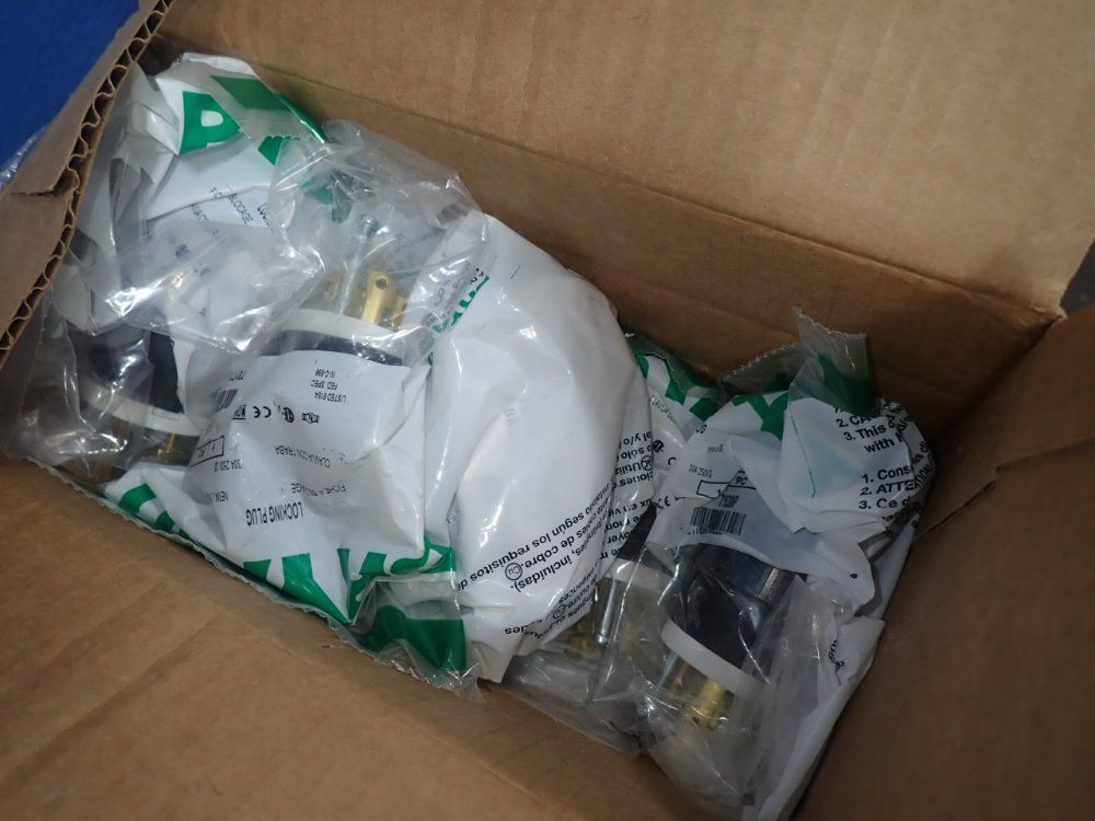 Bryant Locking Plugs