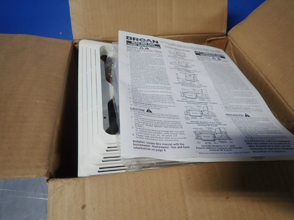 Broan Ventilation Fan/ With Light