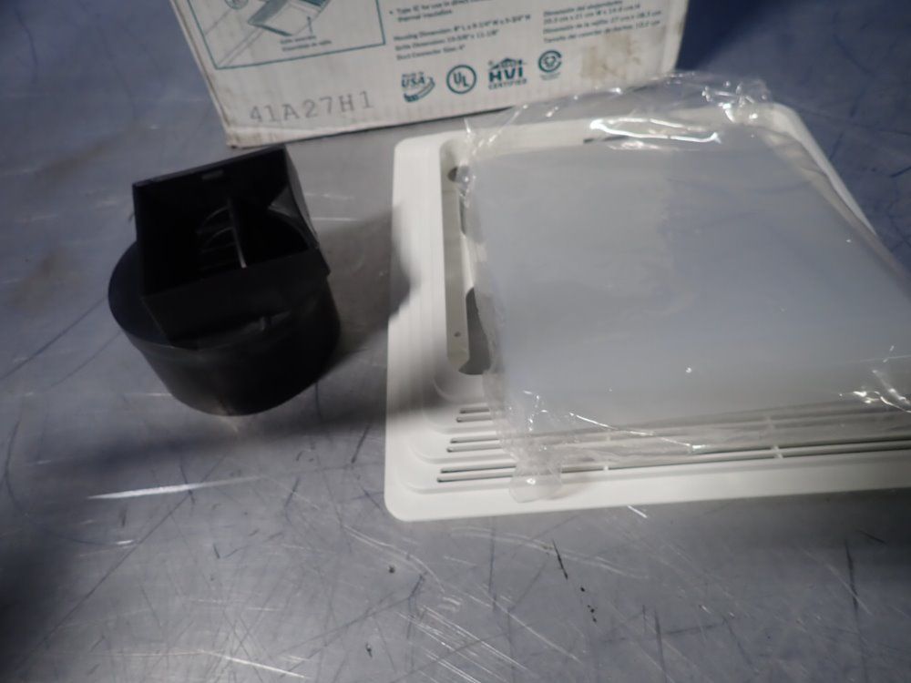 Broan Ventilation Fan/ With Light