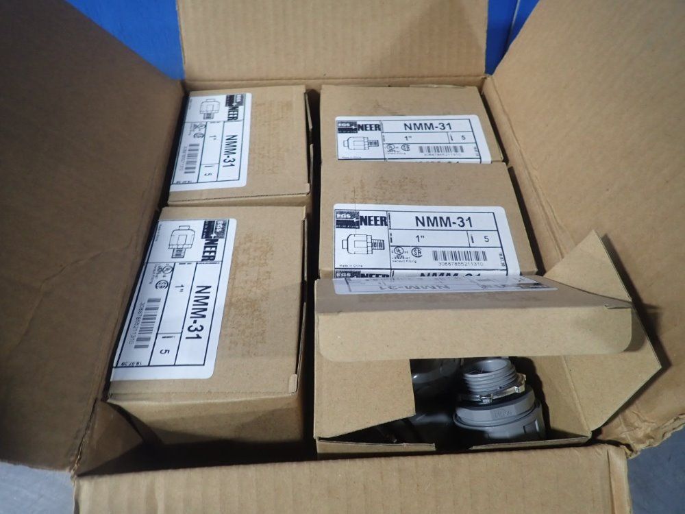 Neer Fittings/adapters