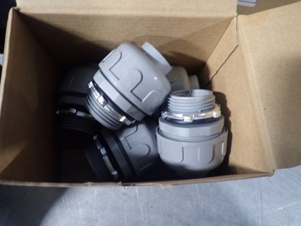 Neer Fittings/adapters