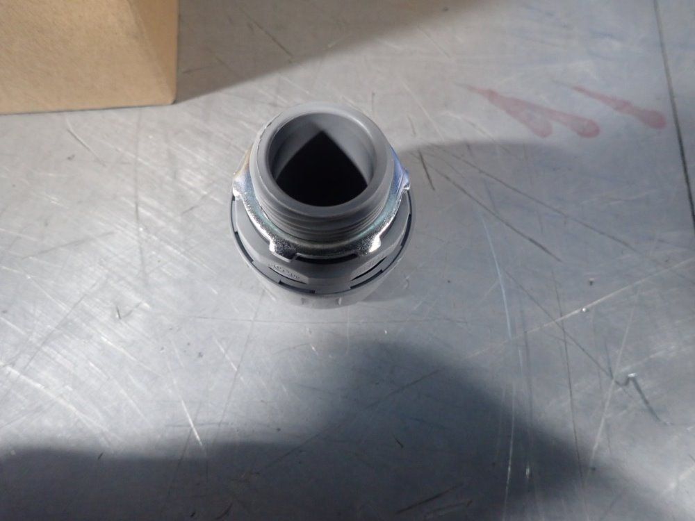 Neer Fittings/adapters