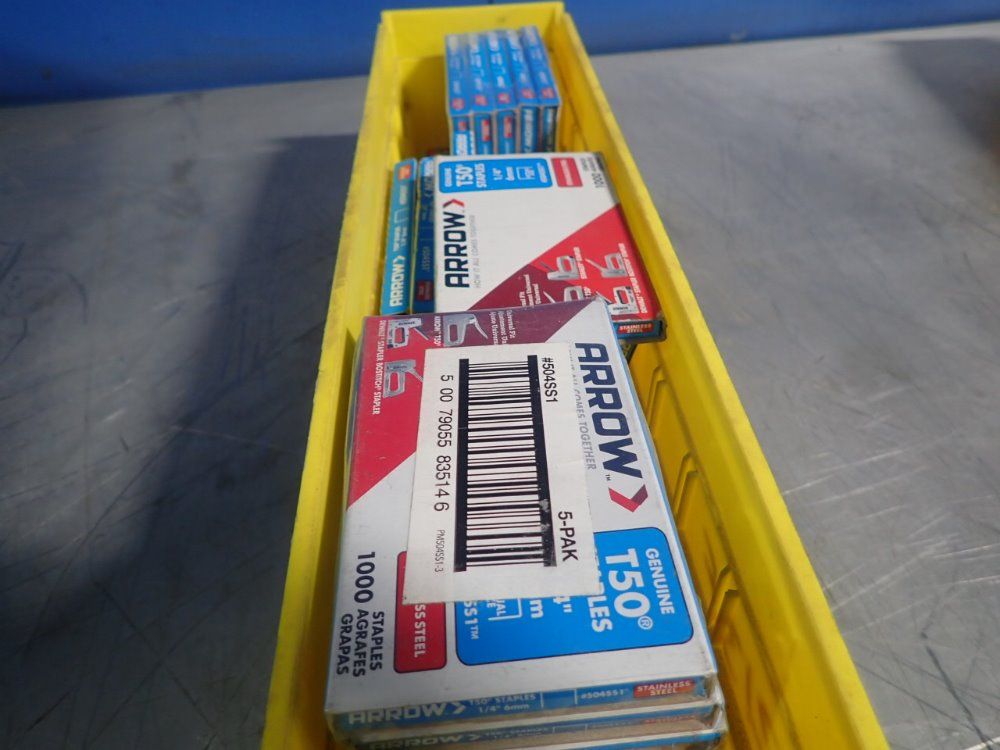 Arrow Staples