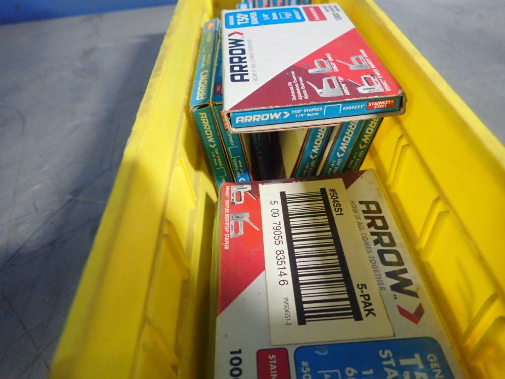 Arrow Staples