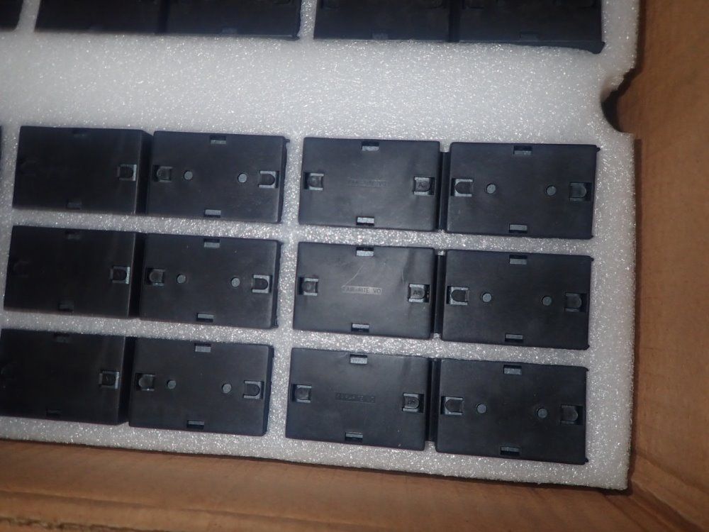 Fair-rite Cable Core Assemblies