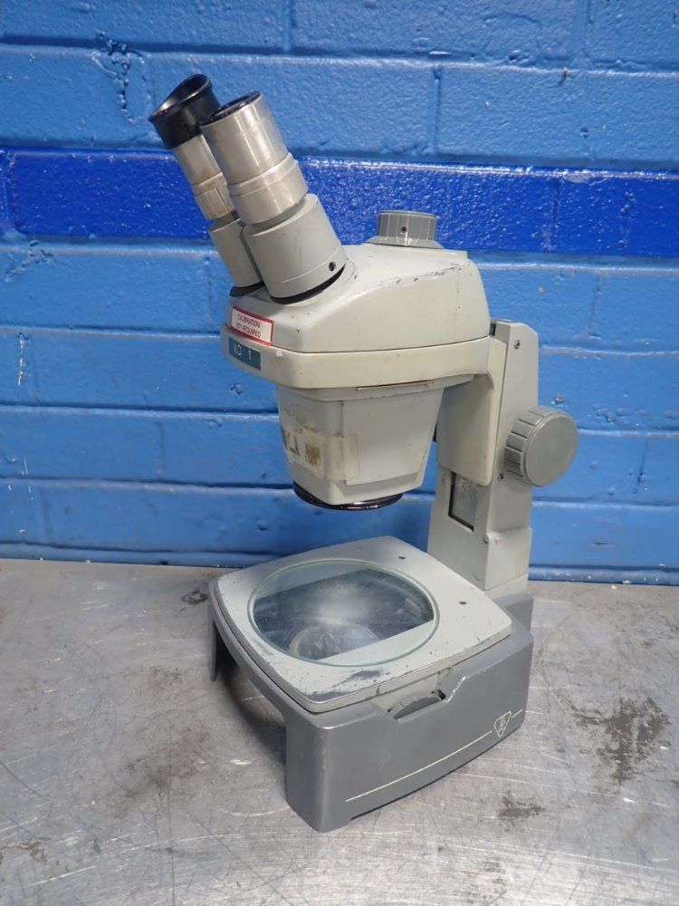 Microscope